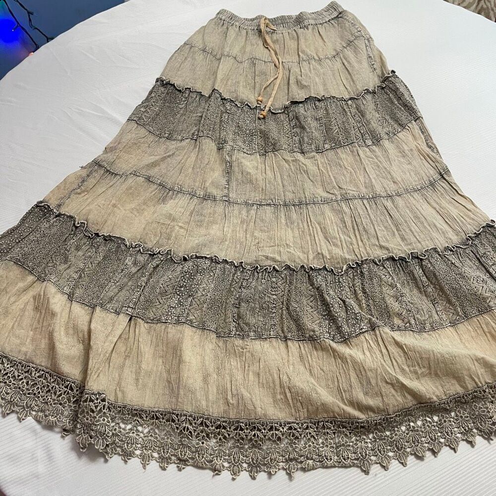 Young Threads Boho Gypsy 7 Tiered Crinkle Lace Patchwork Skirt Latte Size Small